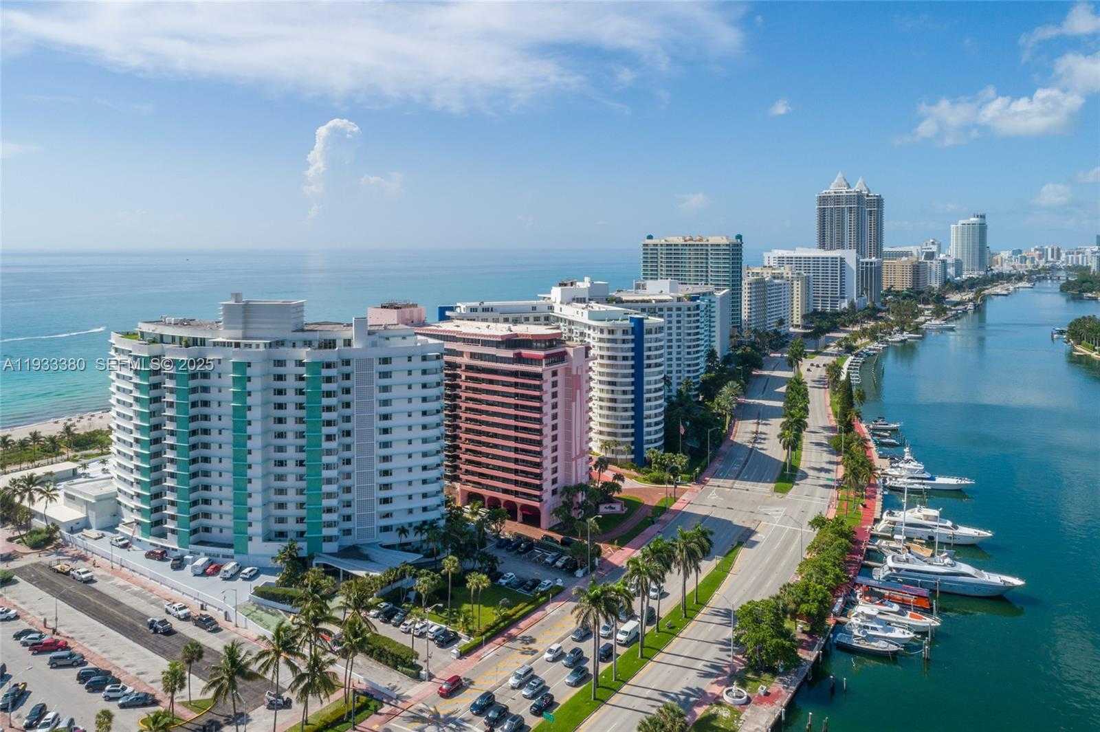 Small Image of 5255 COLLINS AVE #9E, Miami Beach Number 42