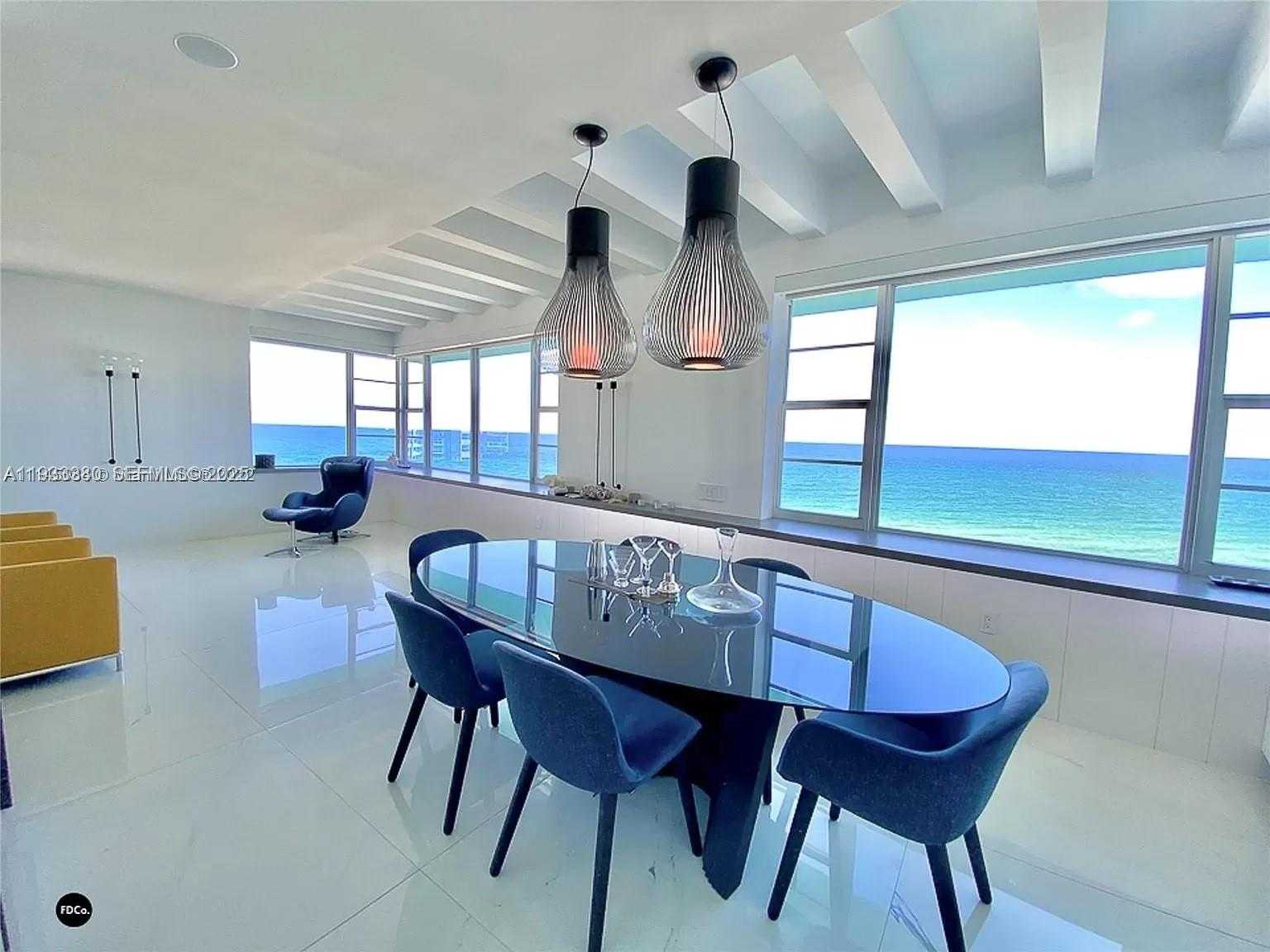 Small Image of 5255 COLLINS AVE #9E, Miami Beach Number 6