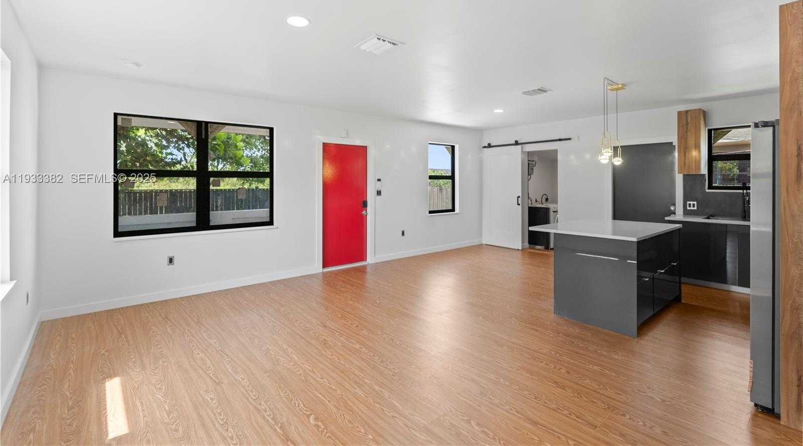 Small Image of 1745 NORTH WEST 151ST ST, Miami Gardens Number 3