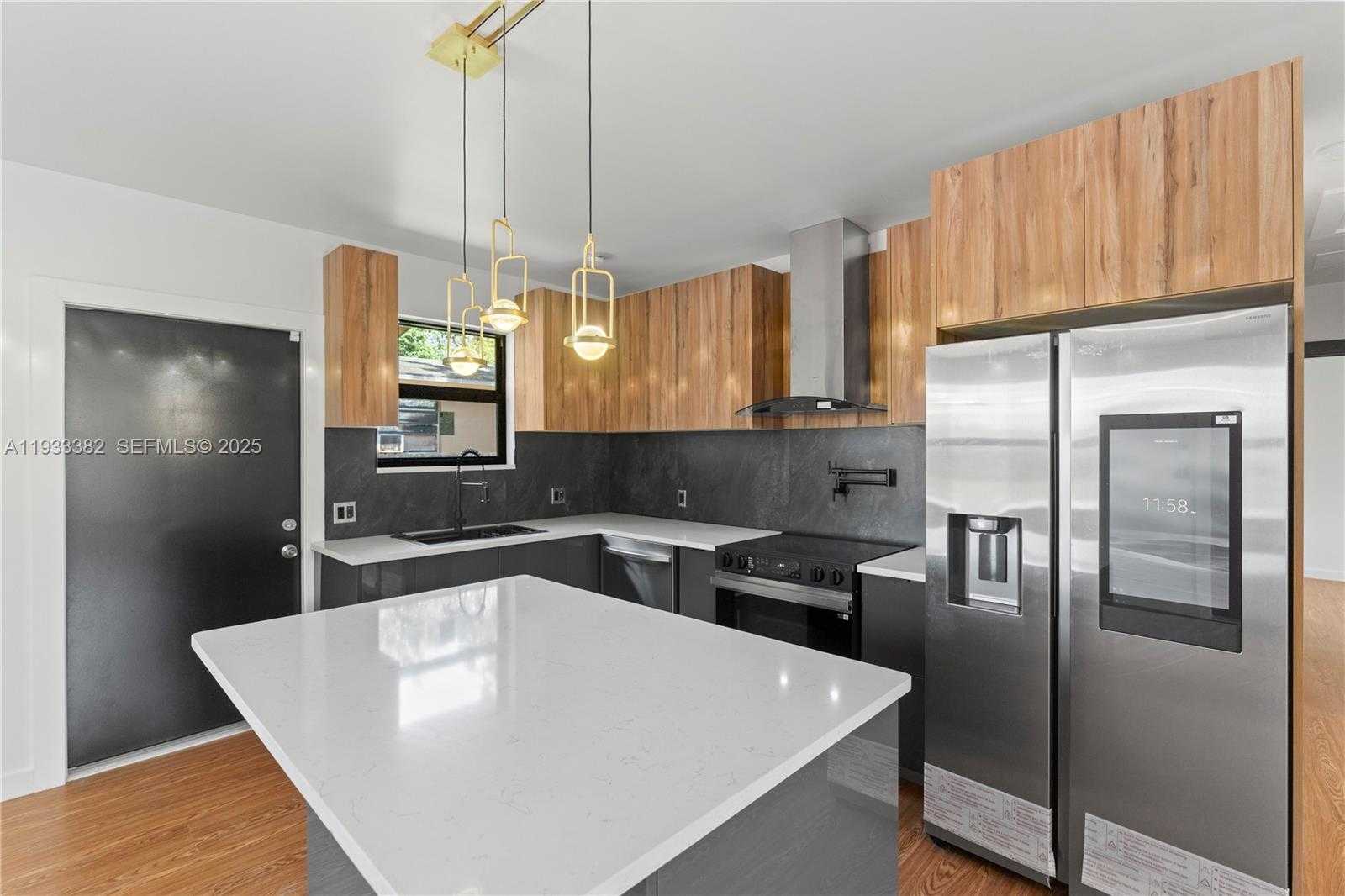 Small Image of 1745 NORTH WEST 151ST ST, Miami Gardens Number 7