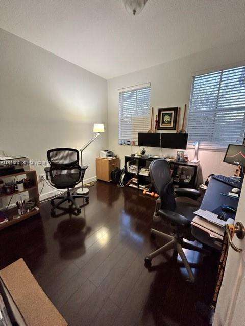 Small Image of 10721 NORTH WEST 81ST LN, Doral Number 18