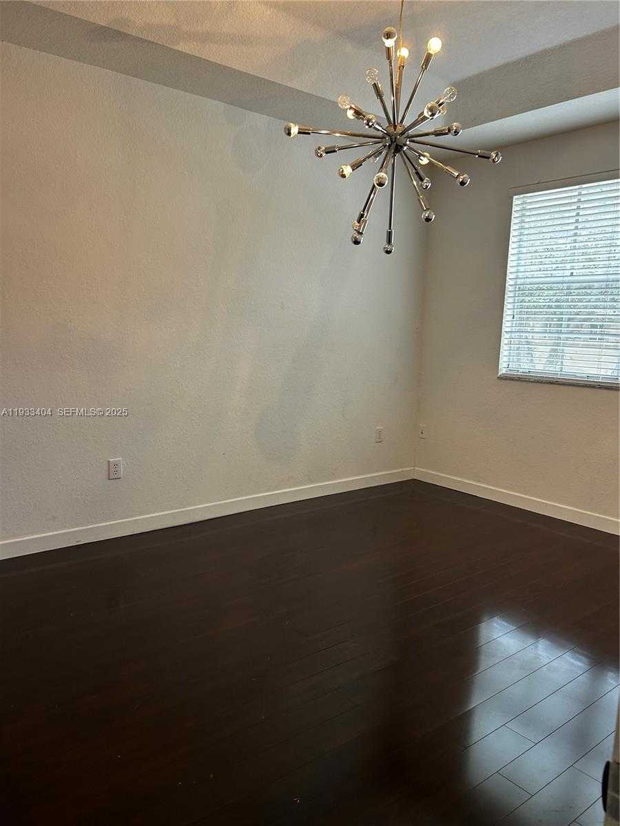 Small Image of 10721 NORTH WEST 81ST LN, Doral Number 23