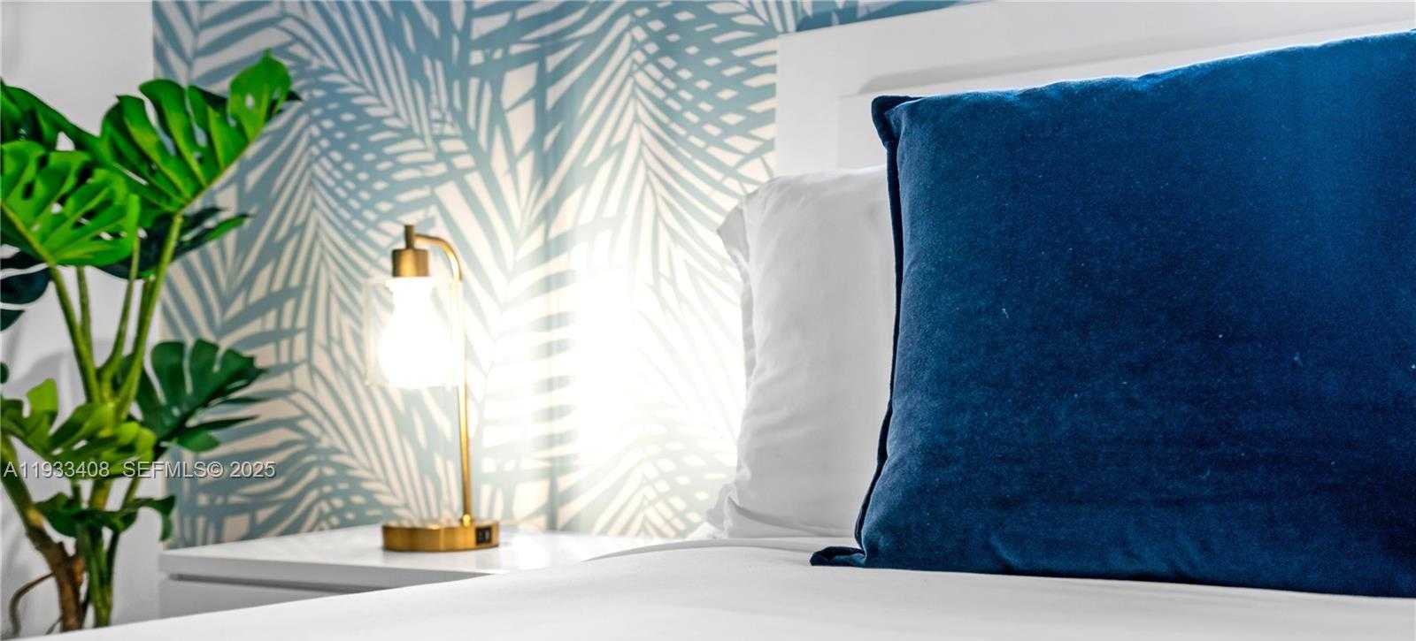 Small Image of 437 NORTH EAST 107TH ST, Miami Number 17