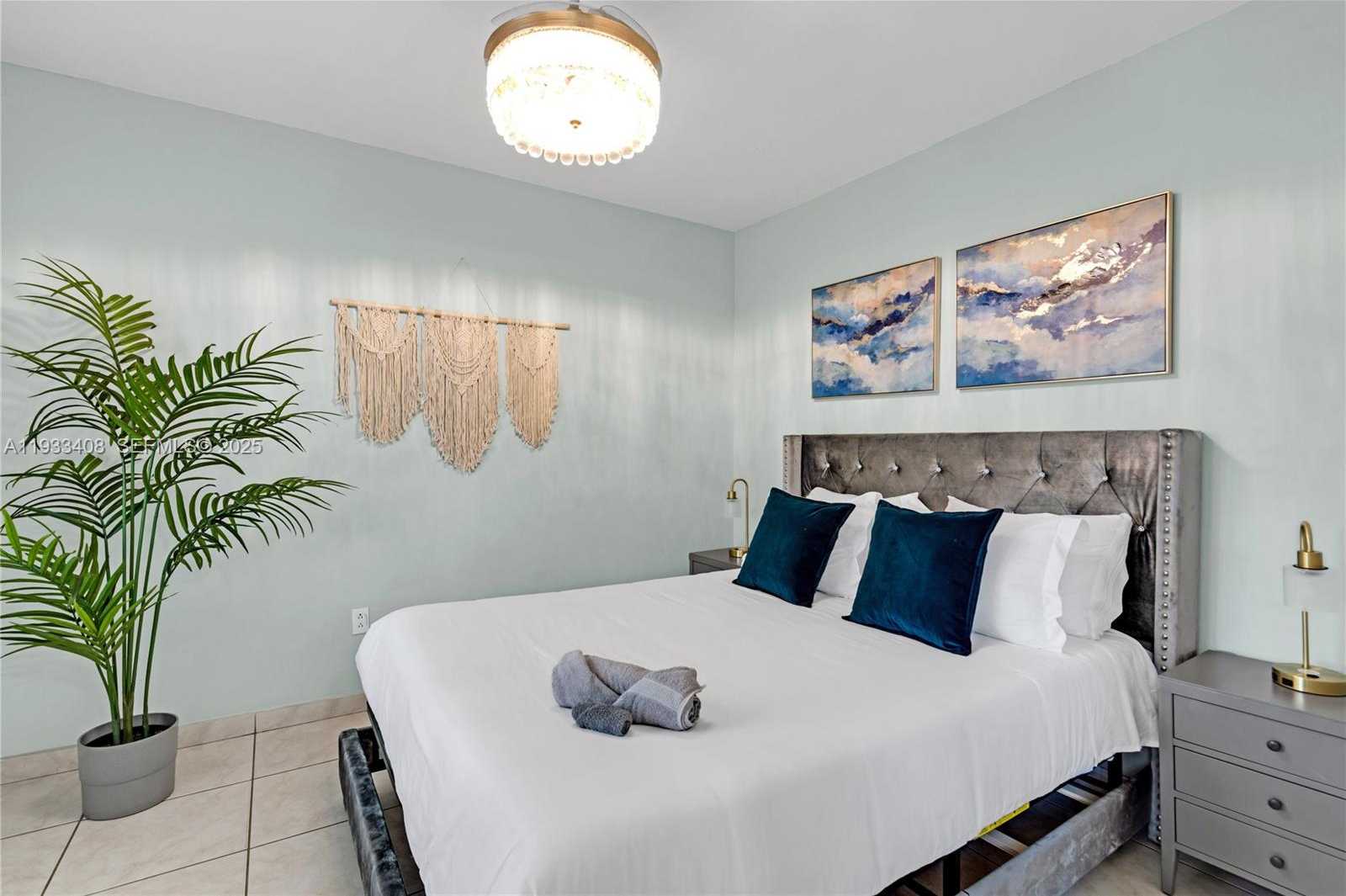 Small Image of 437 NORTH EAST 107TH ST, Miami Number 23