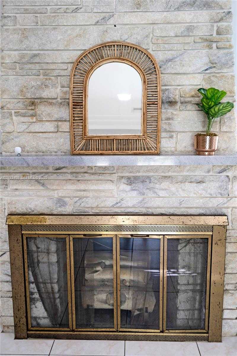 Small Image of 437 NORTH EAST 107TH ST, Miami Number 26