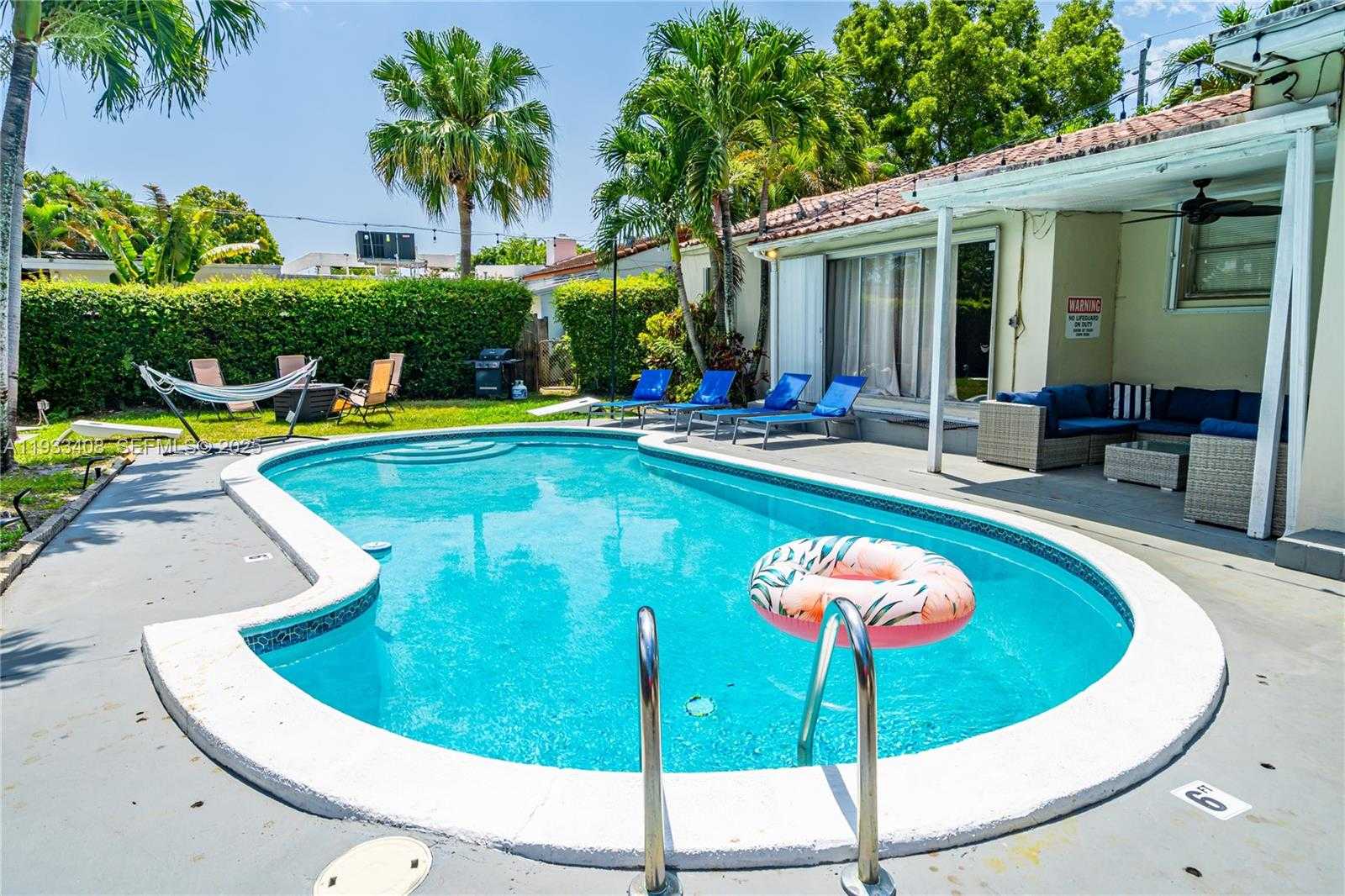 Small Image of 437 NORTH EAST 107TH ST, Miami Number 34