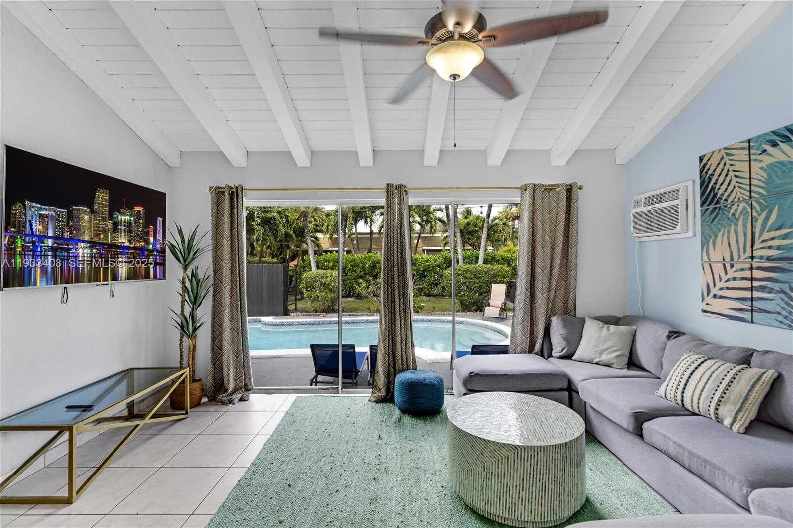 Small Image of 437 NORTH EAST 107TH ST, Miami Number 6