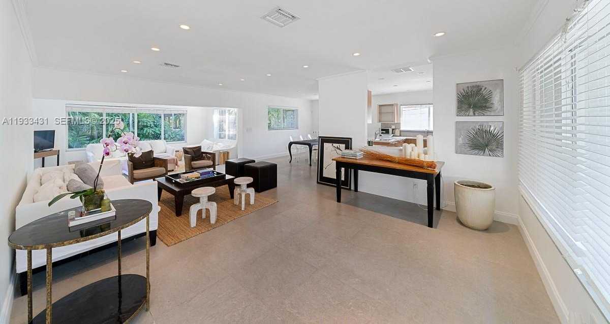 Small Image of 1230 96TH ST, Bay Harbor Islands Number 7