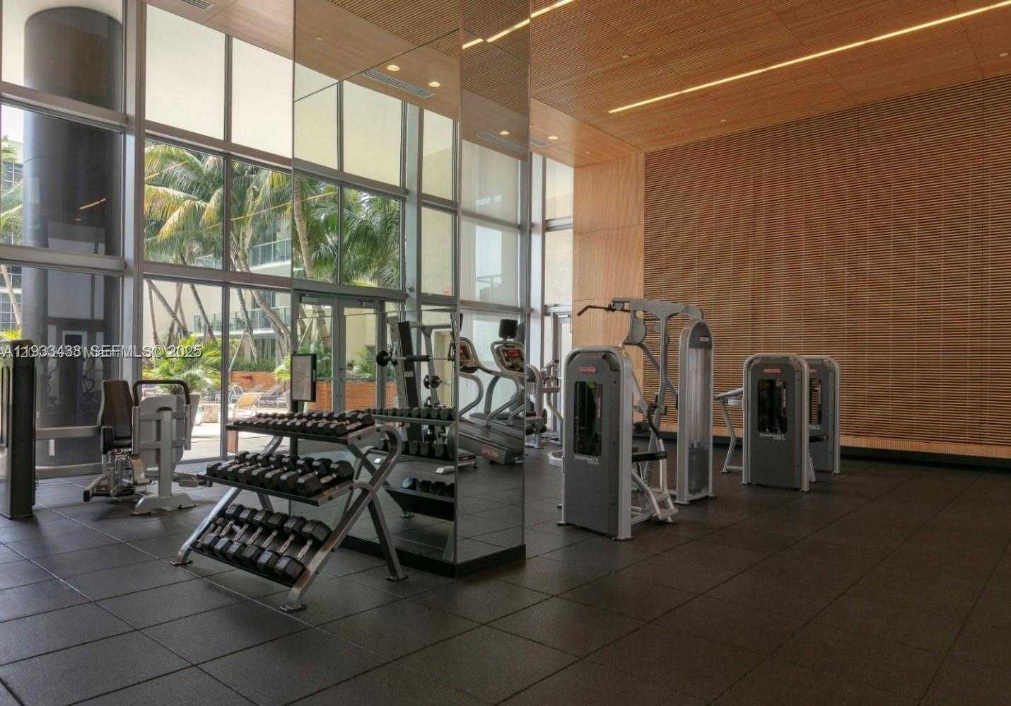 Small Image of 3470 EAST COAST AVE #H1406, Miami Number 22