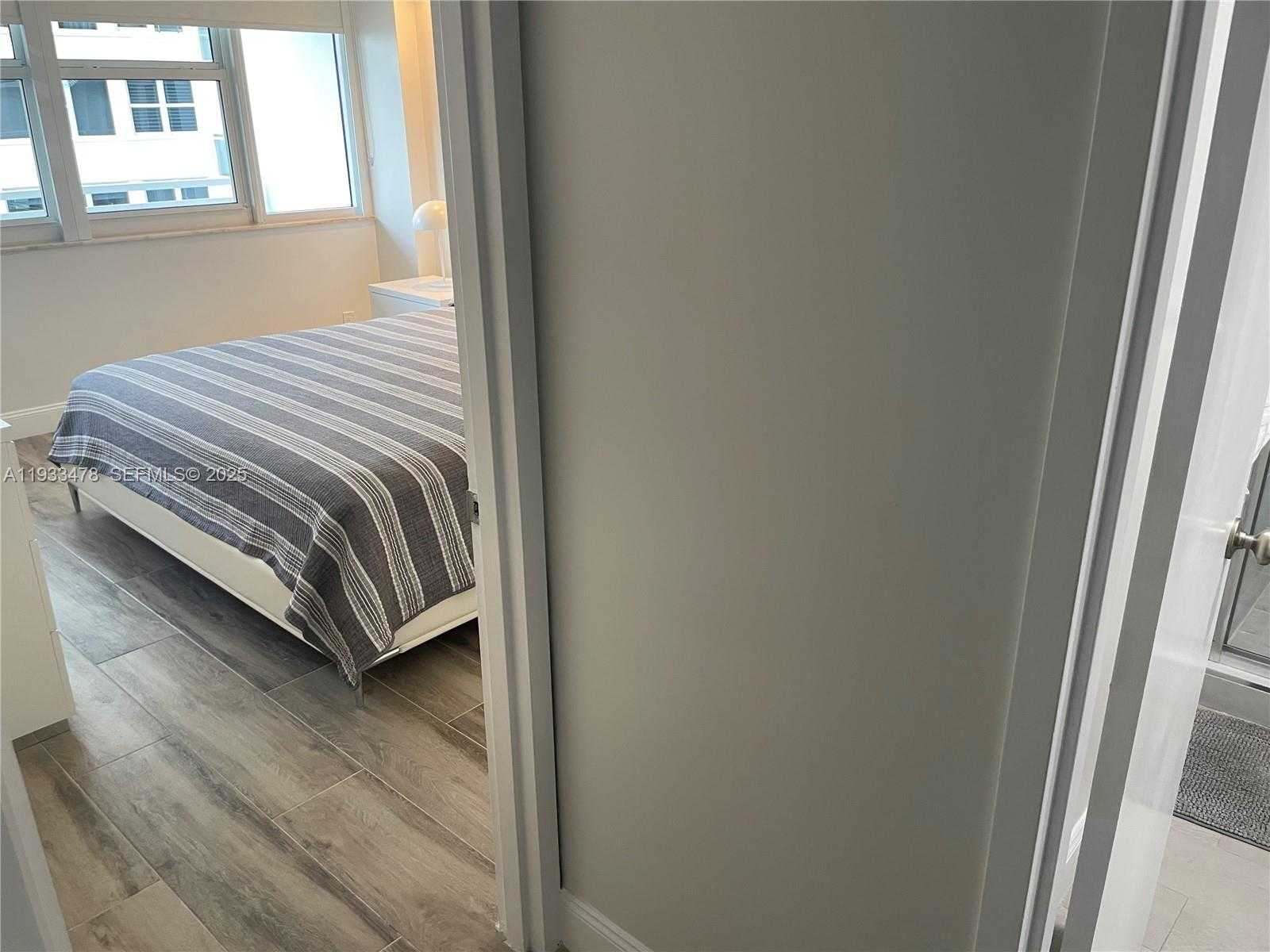 Small Image of 2030 SOUTH OCEAN DR #805, Hallandale Beach Number 10