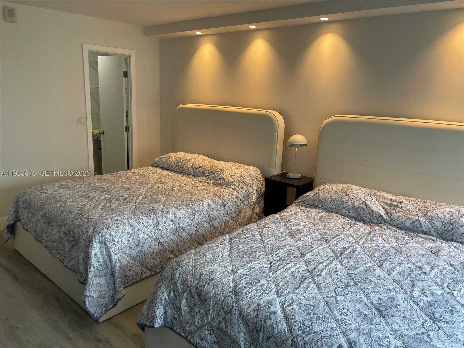 Small Image of 2030 SOUTH OCEAN DR #805, Hallandale Beach Number 11