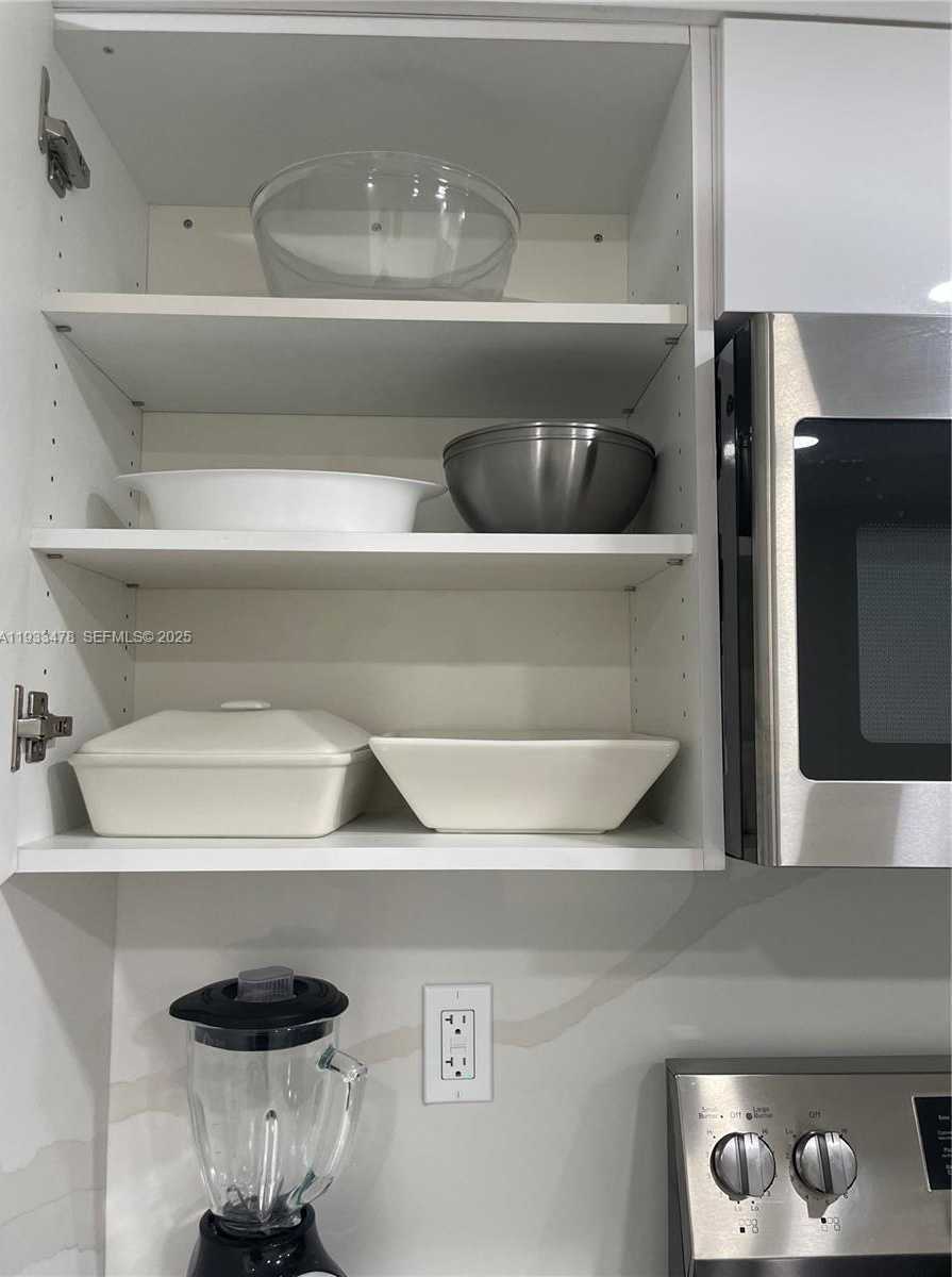 Small Image of 2030 SOUTH OCEAN DR #805, Hallandale Beach Number 19