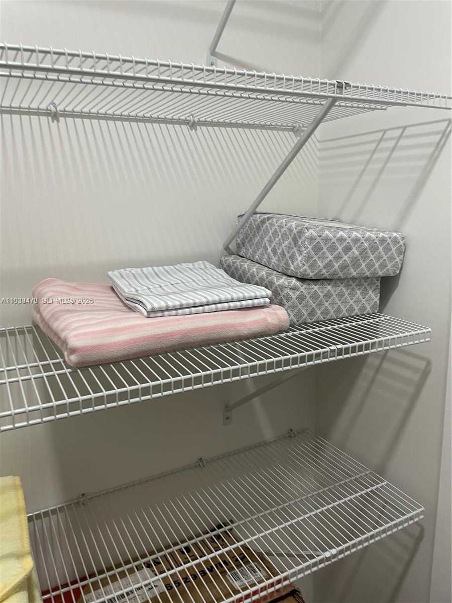 Small Image of 2030 SOUTH OCEAN DR #805, Hallandale Beach Number 24