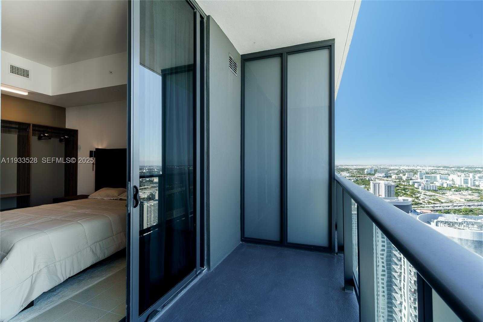 Small Image of 601 NORTH EAST 1ST AVE #5001, Miami Number 29