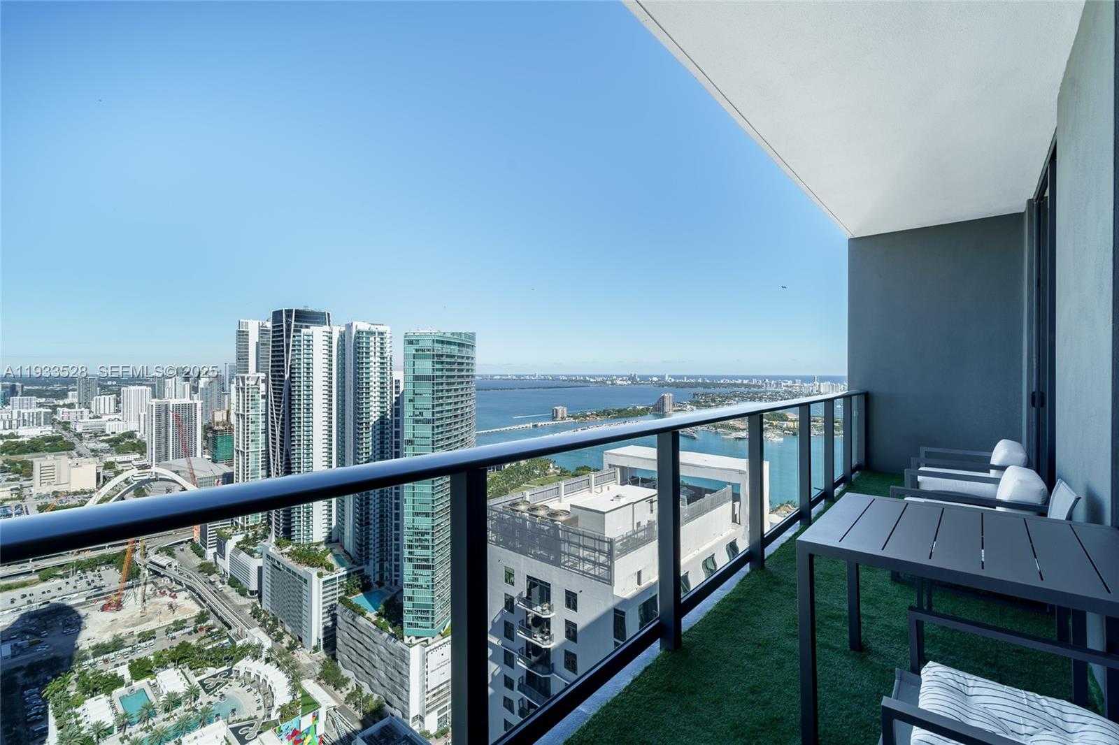 Small Image of 601 NORTH EAST 1ST AVE #5001, Miami Number 30