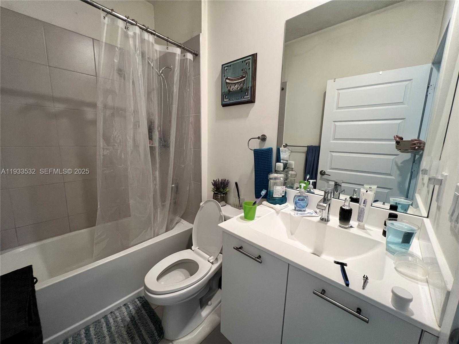 Small Image of 8301 NORTH WEST 41ST ST #B-405, Doral Number 17