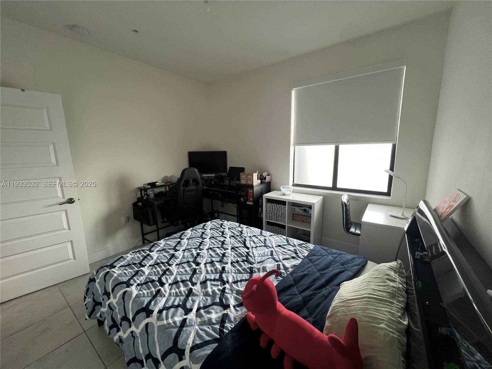 Small Image of 8301 NORTH WEST 41ST ST #B-405, Doral Number 19