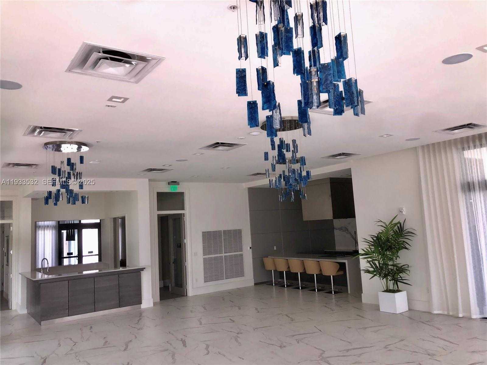 Small Image of 8301 NORTH WEST 41ST ST #B-405, Doral Number 31