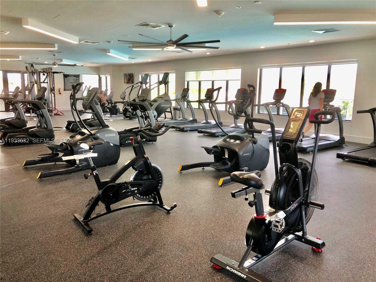 Small Image of 8301 NORTH WEST 41ST ST #B-405, Doral Number 38