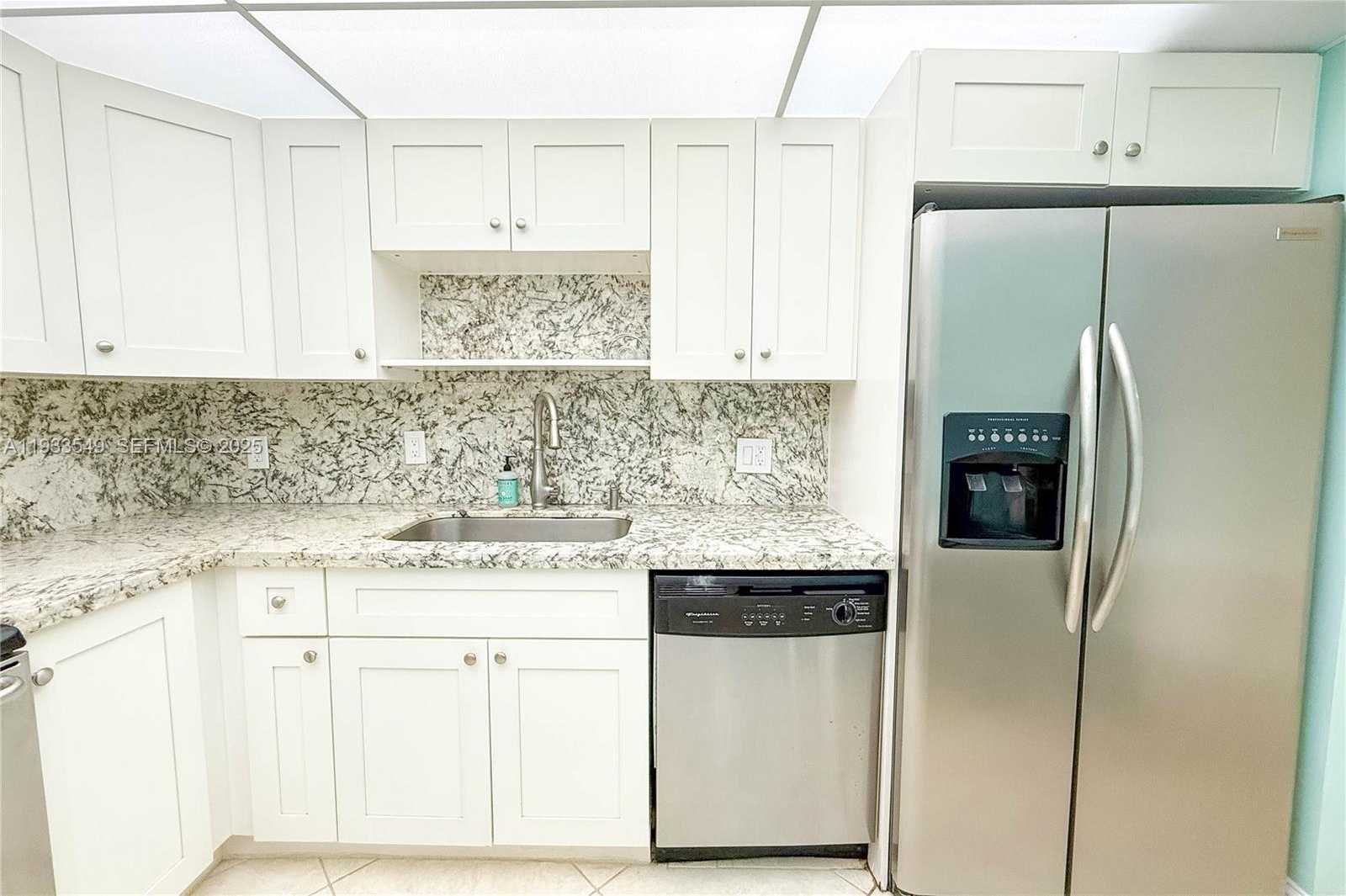 Small Image of 1980 SOUTH OCEAN DR #11N, Hallandale Beach Number 11