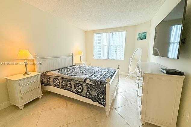Small Image of 1980 SOUTH OCEAN DR #11N, Hallandale Beach Number 12