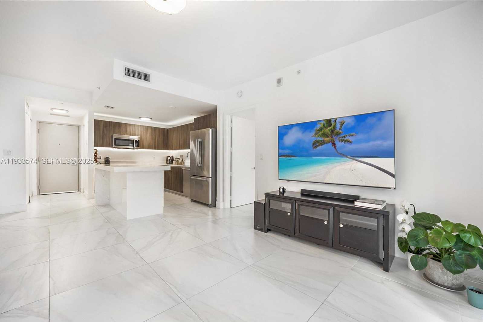 Small Image of 488 NORTH EAST 18TH ST #305, Miami Number 5