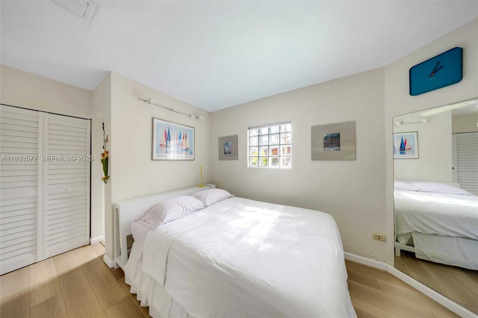 Small Image of 1840 TIGERTAIL AVE, Miami Number 8