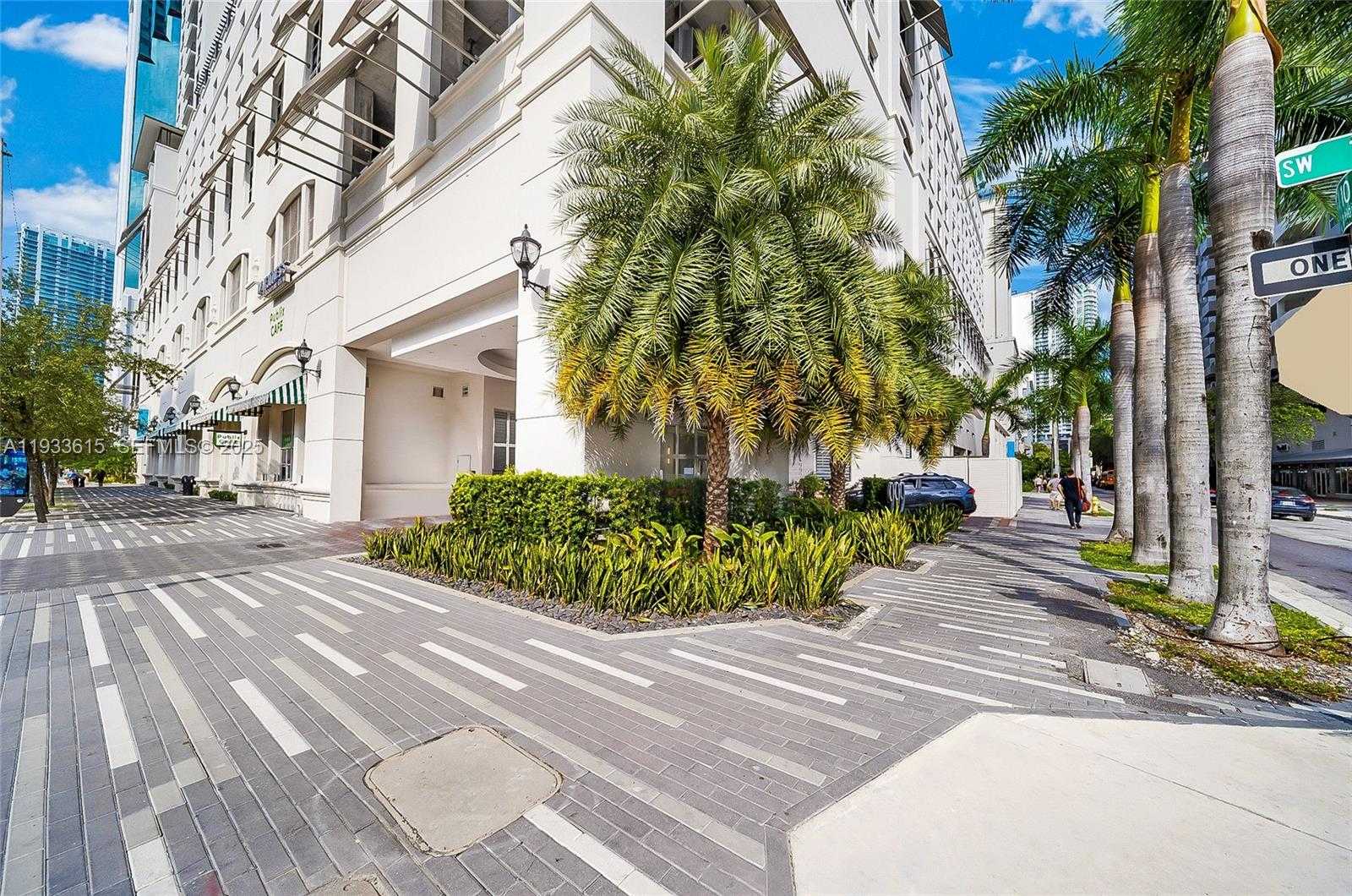 Small Image of 999 SOUTH WEST 1ST AVE #1505, Miami Number 19