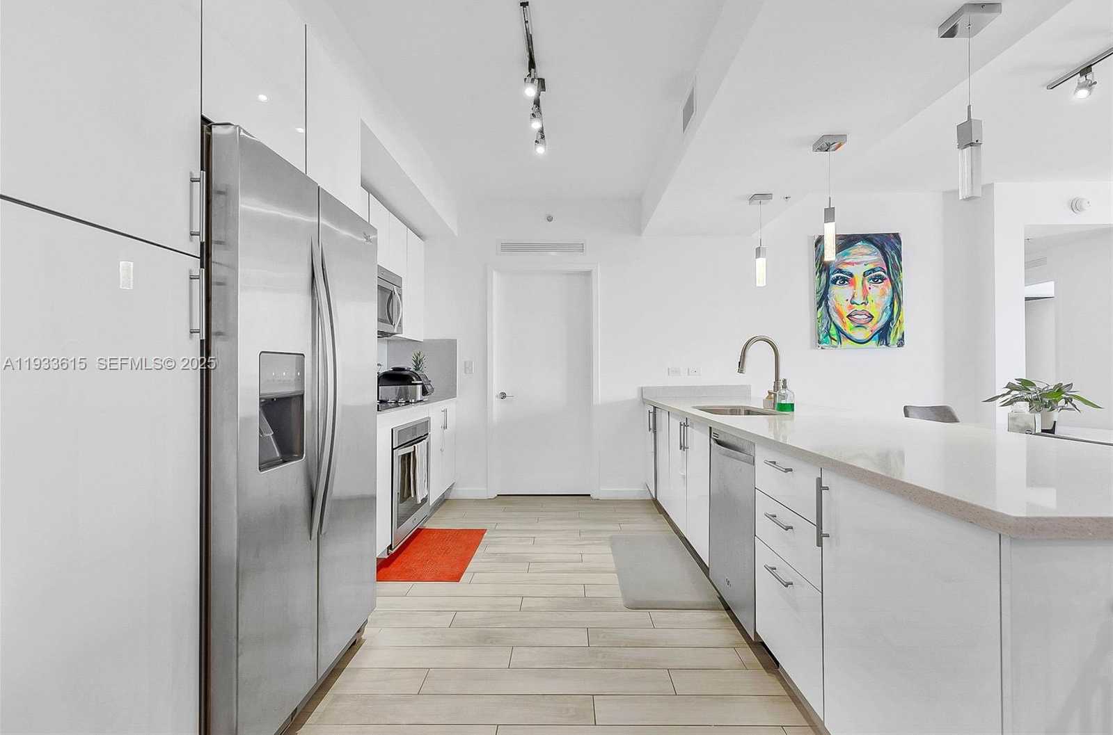 Small Image of 999 SOUTH WEST 1ST AVE #1505, Miami Number 3