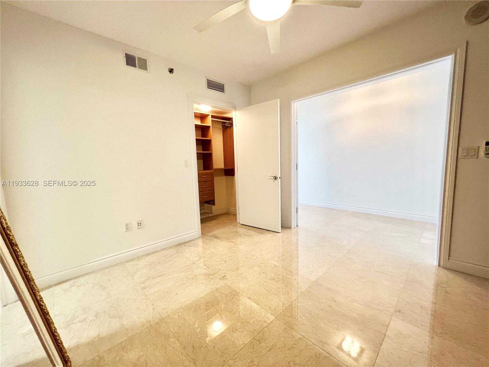 Small Image of 1850 SOUTH OCEAN DR #2204, Hallandale Beach Number 19