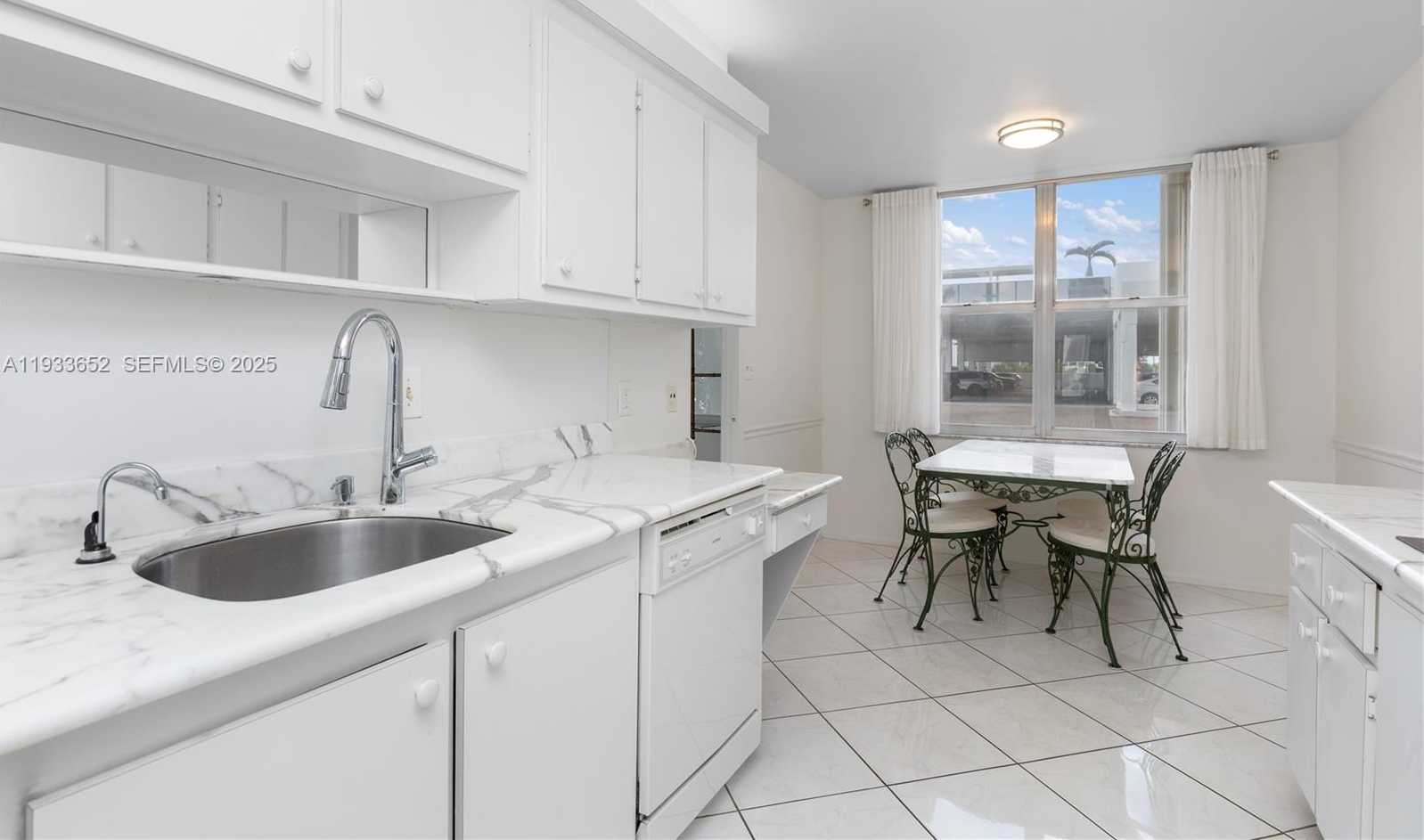 Small Image of 2751 SOUTH OCEAN DR #208S, Hollywood Number 12