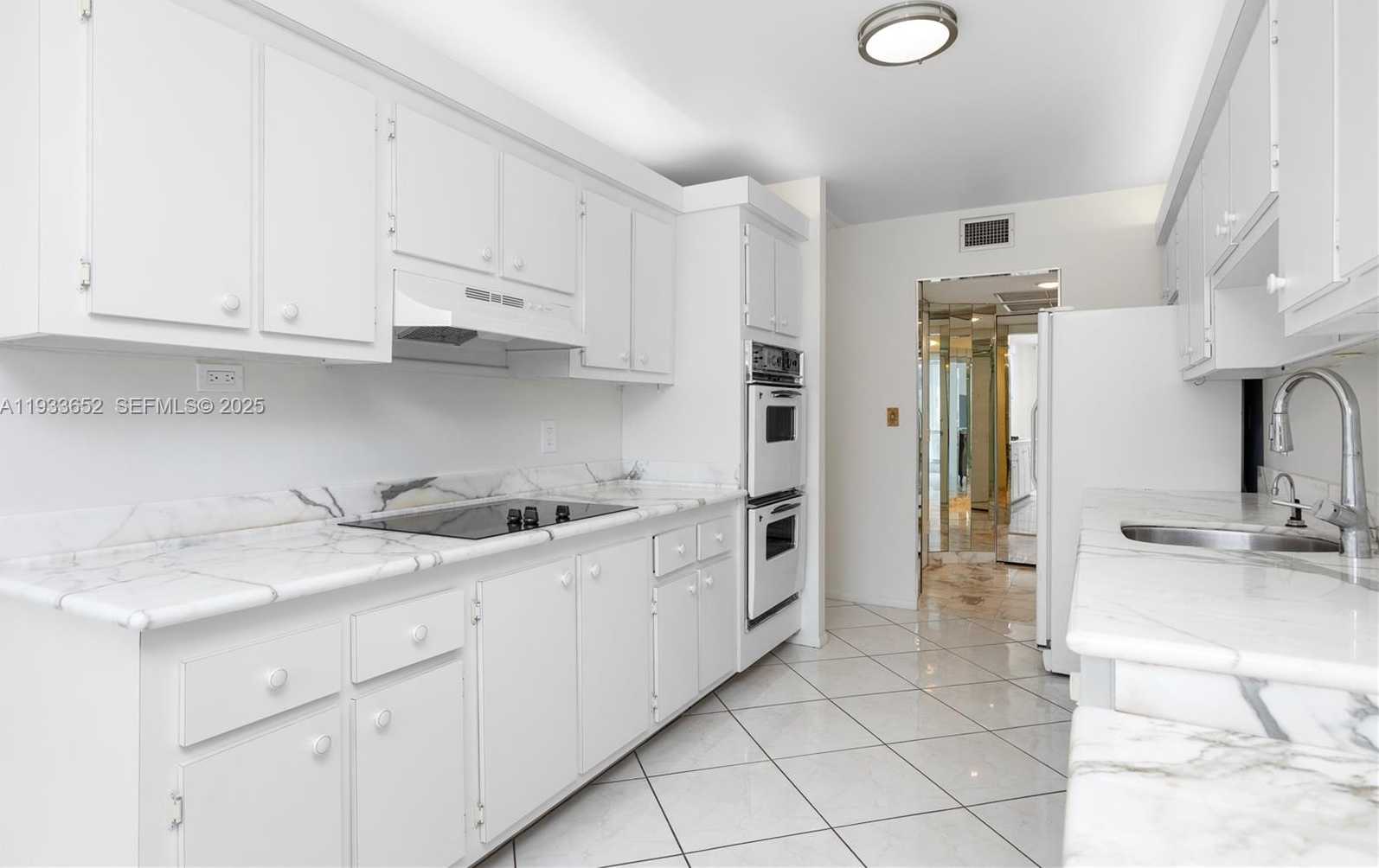 Small Image of 2751 SOUTH OCEAN DR #208S, Hollywood Number 13