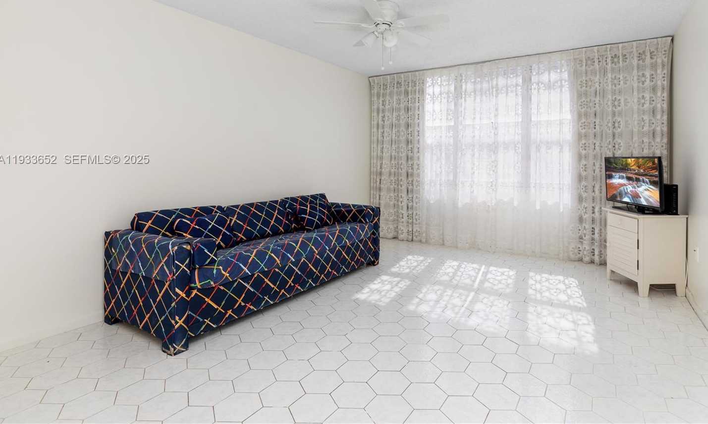 Small Image of 2751 SOUTH OCEAN DR #208S, Hollywood Number 27