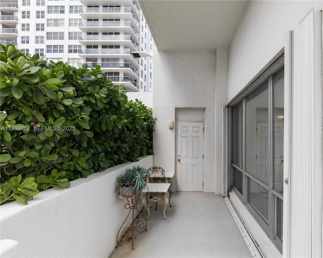 Small Image of 2751 SOUTH OCEAN DR #208S, Hollywood Number 34
