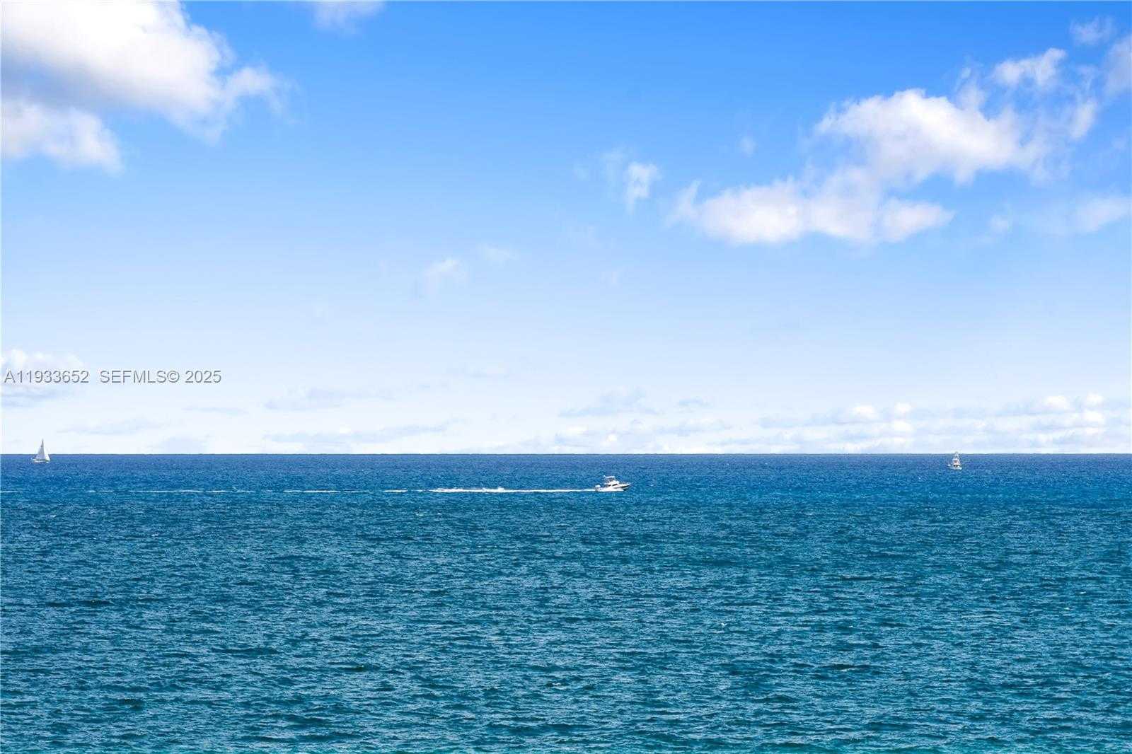 Small Image of 2751 SOUTH OCEAN DR #208S, Hollywood Number 37