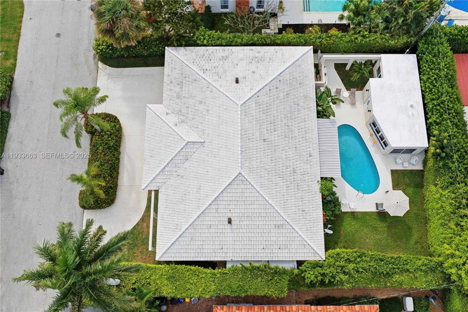 Small Image of 2607 HOLY CROSS LN, Lake Worth Number 4