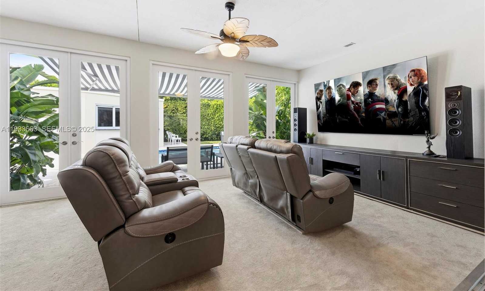 Small Image of 2607 HOLY CROSS LN, Lake Worth Number 8