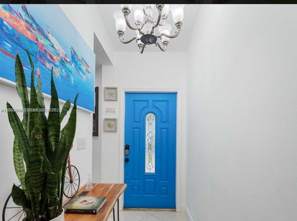 Small Image of 14610 SOUTH WEST 145TH PL, Miami Number 2