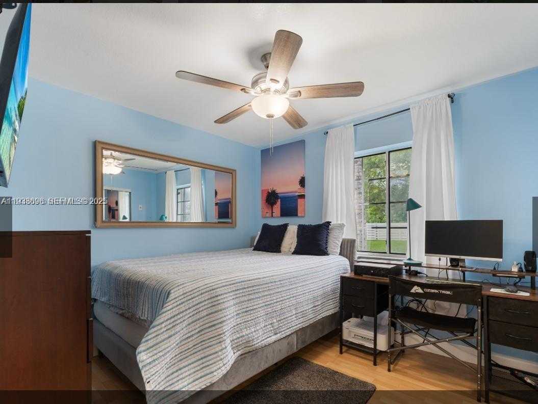 Small Image of 14610 SOUTH WEST 145TH PL, Miami Number 6