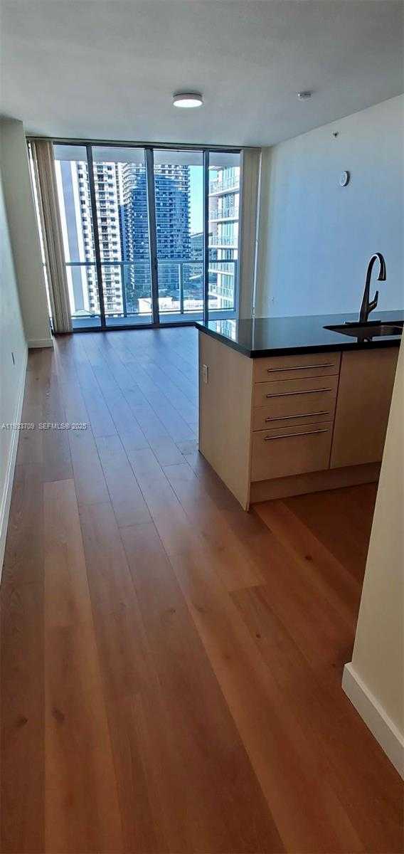 Small Image of 79 SOUTH WEST 12TH ST #2411-S, Miami Number 5