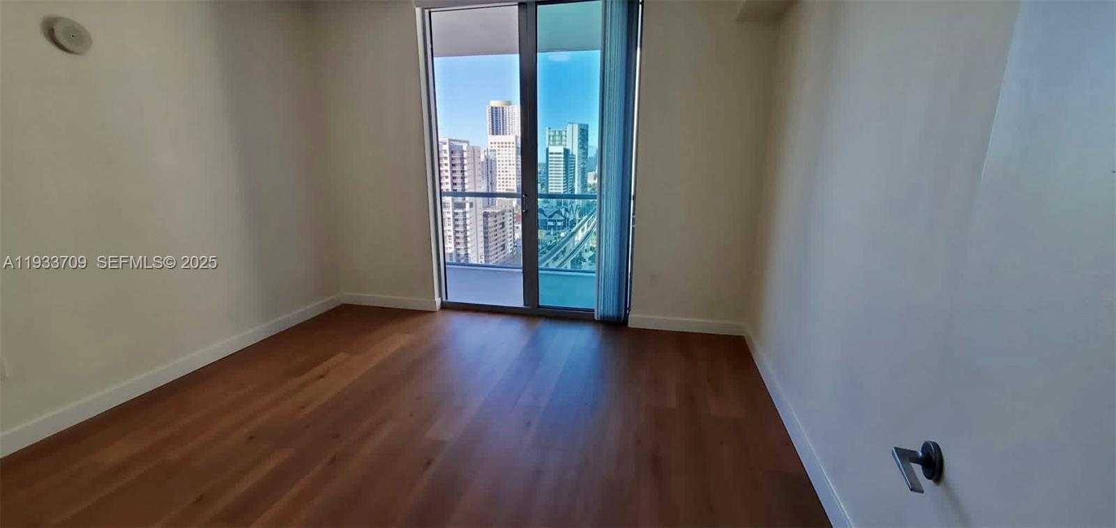 Small Image of 79 SOUTH WEST 12TH ST #2411-S, Miami Number 6