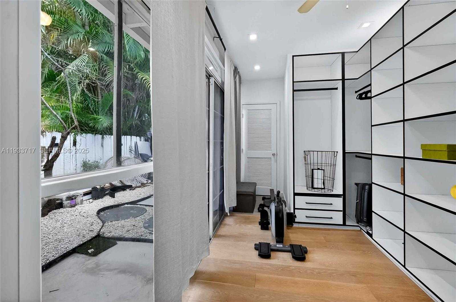 Small Image of 800 NORTH EAST 97TH ST, Miami Shores Number 27