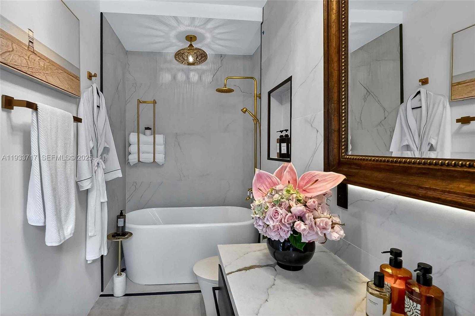 Small Image of 800 NORTH EAST 97TH ST, Miami Shores Number 30