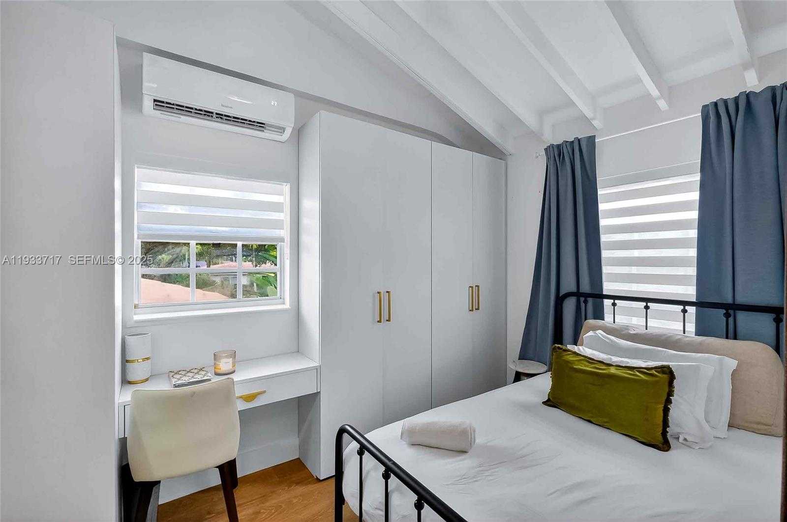 Small Image of 800 NORTH EAST 97TH ST, Miami Shores Number 41