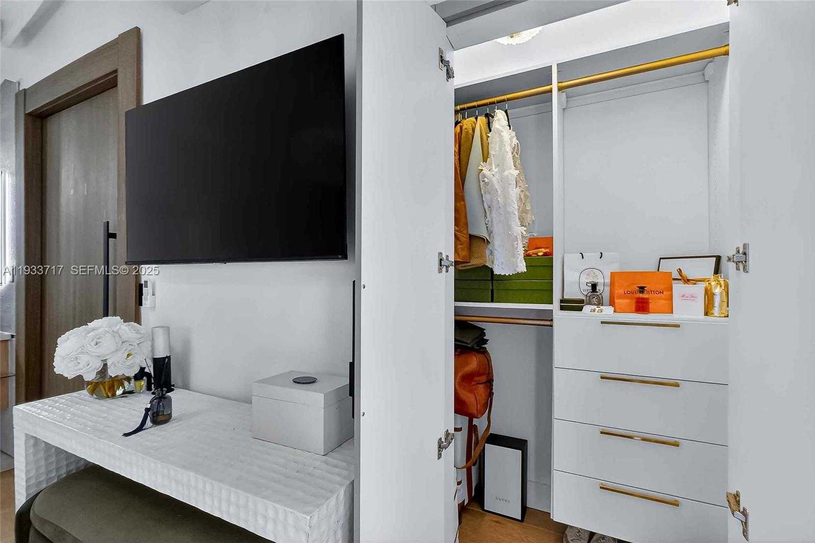 Small Image of 800 NORTH EAST 97TH ST, Miami Shores Number 49