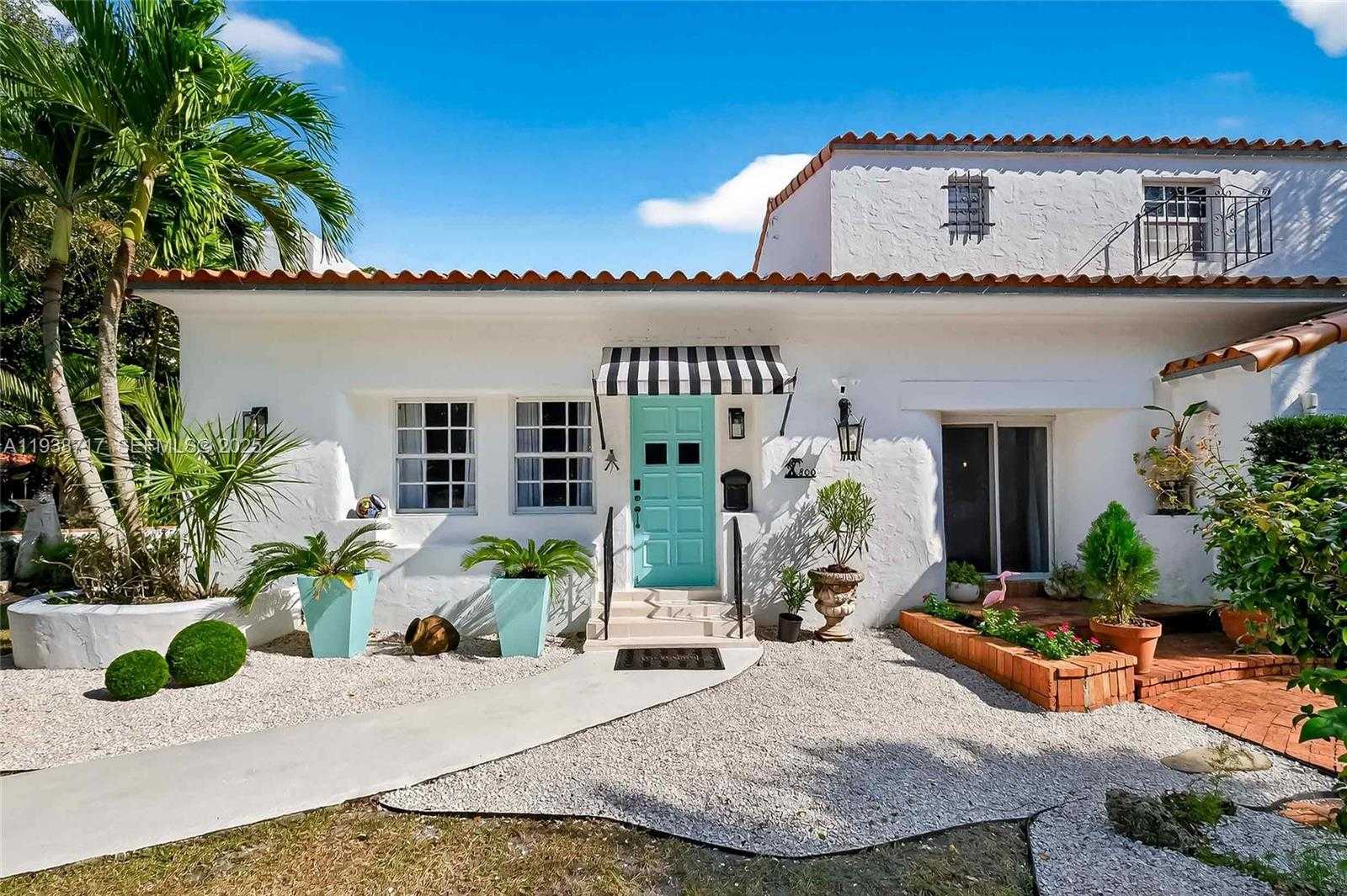 Small Image of 800 NORTH EAST 97TH ST, Miami Shores Number 54