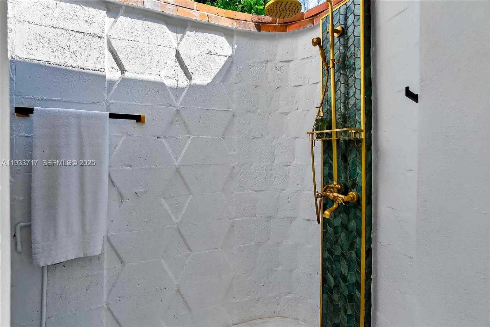 Small Image of 800 NORTH EAST 97TH ST, Miami Shores Number 61