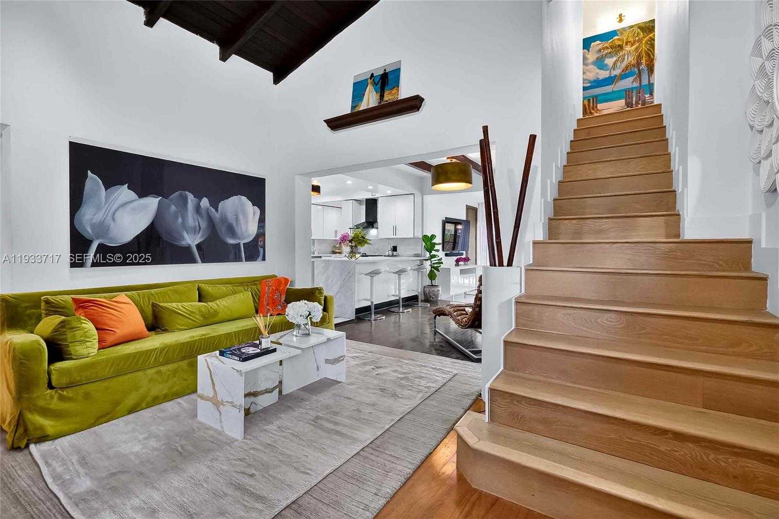 Small Image of 800 NORTH EAST 97TH ST, Miami Shores Number 9