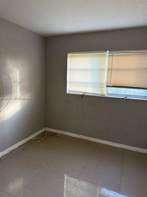 Small Image of 3924 HAYES ST, Hollywood Number 16