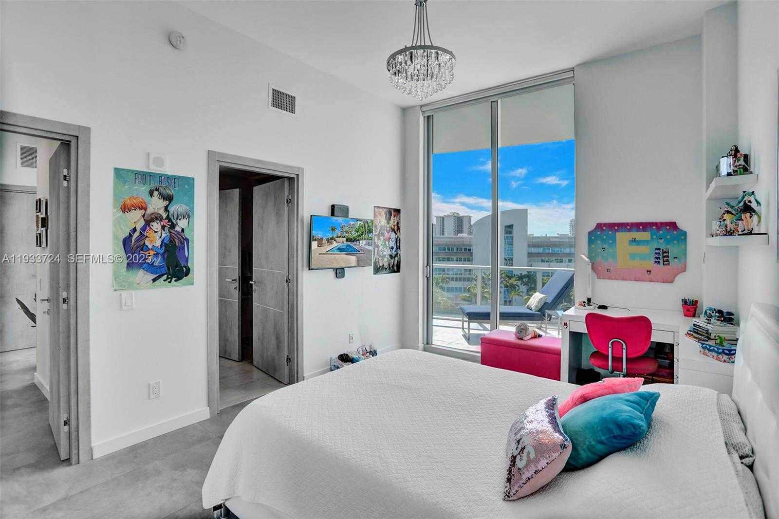 Small Image of 3029 NORTH EAST 188TH ST #814, Aventura Number 27